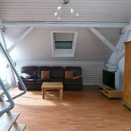 Apartment Kellerhof Guesthouse: Garden Retreat With Rooftop Terrace *