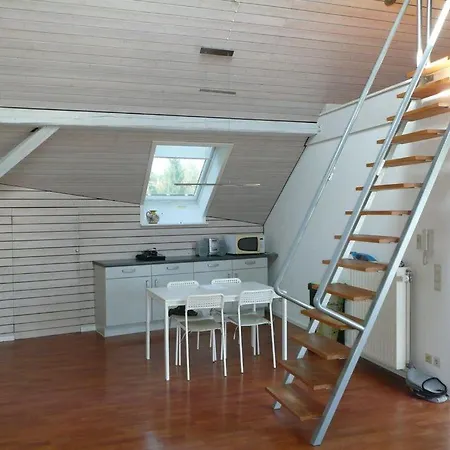 Kellerhof Guesthouse: Garden Retreat With Rooftop Terrace