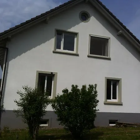 Apartament Haus Kellerhof Mit Zwei Und Garten Zu Verkaufen Kontakt Peter Heubueschl Loerrach Murg (Baden-Wurttemberg)